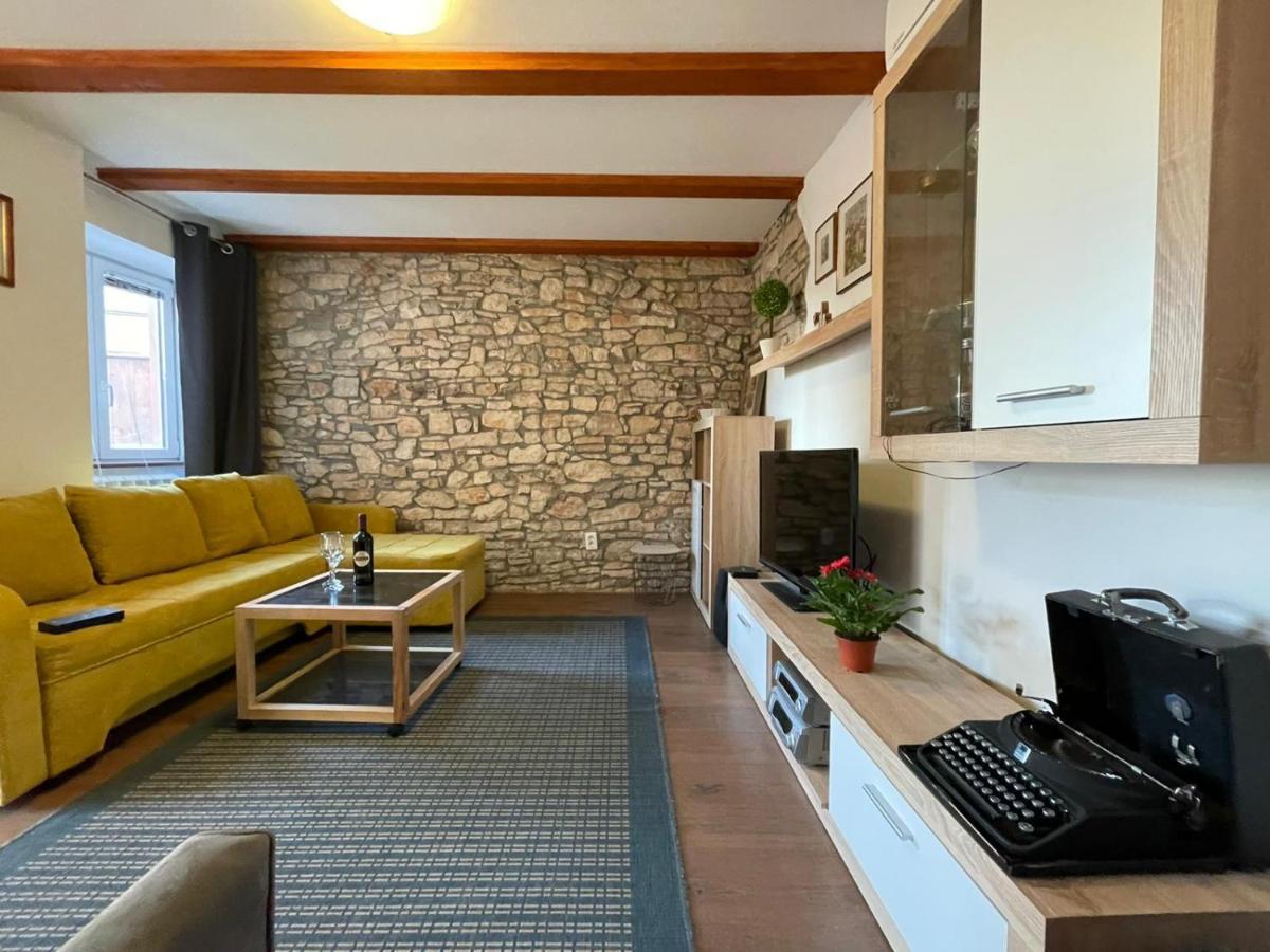 Milka Villa Galižana Esterno foto