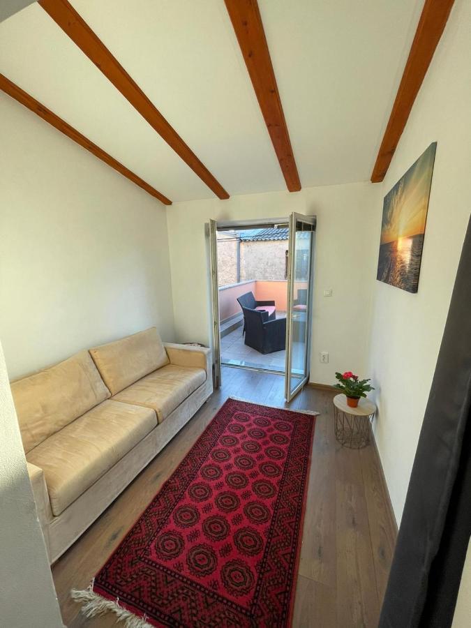 Milka Villa Galižana Esterno foto
